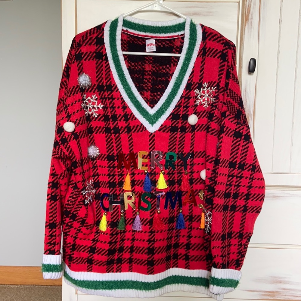 Super Fun and Soft Oversized Christmas Sweater!